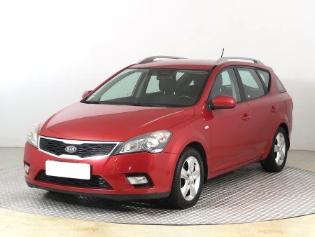 Kia Cee´d, 2011 - pohled č. 3