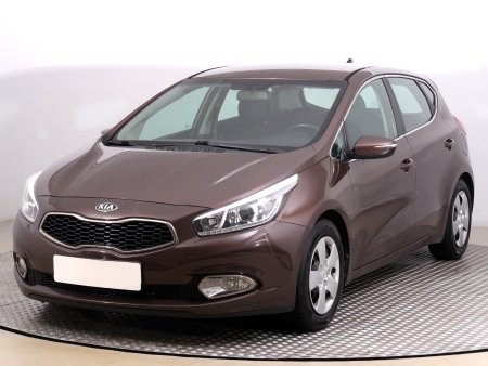 Kia Cee´d, 2012 - pohled č. 3