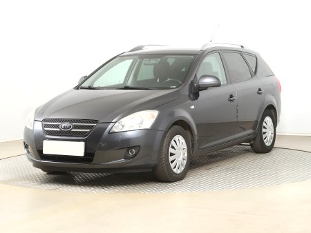Kia Cee´d, 2008 - pohled č. 3