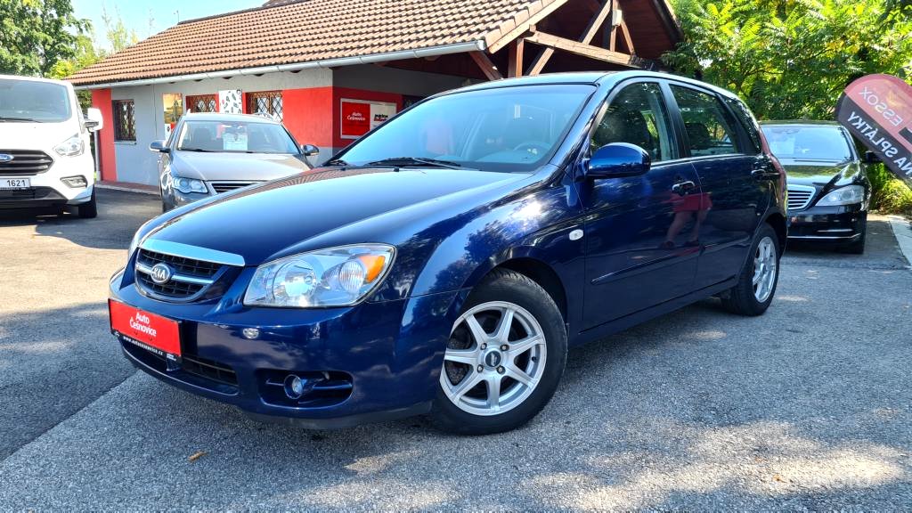 Kia Cerato, 2005 - pohled č. 2