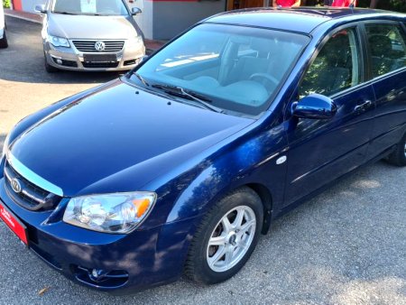 Kia Cerato, 2005 - pohled č. 3