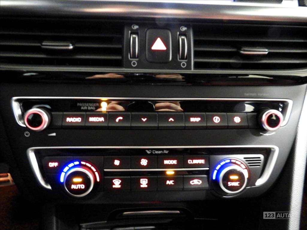 Kia Optima, 2017 - pohled č. 9