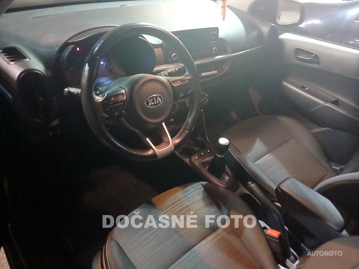 Kia Picanto, 2018 - pohled č. 3