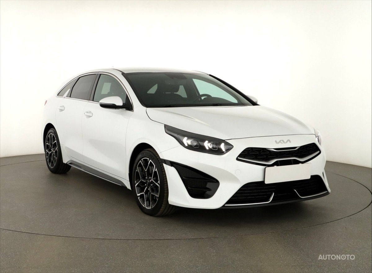 Kia ProCeed, 2023 - pohled č. 1