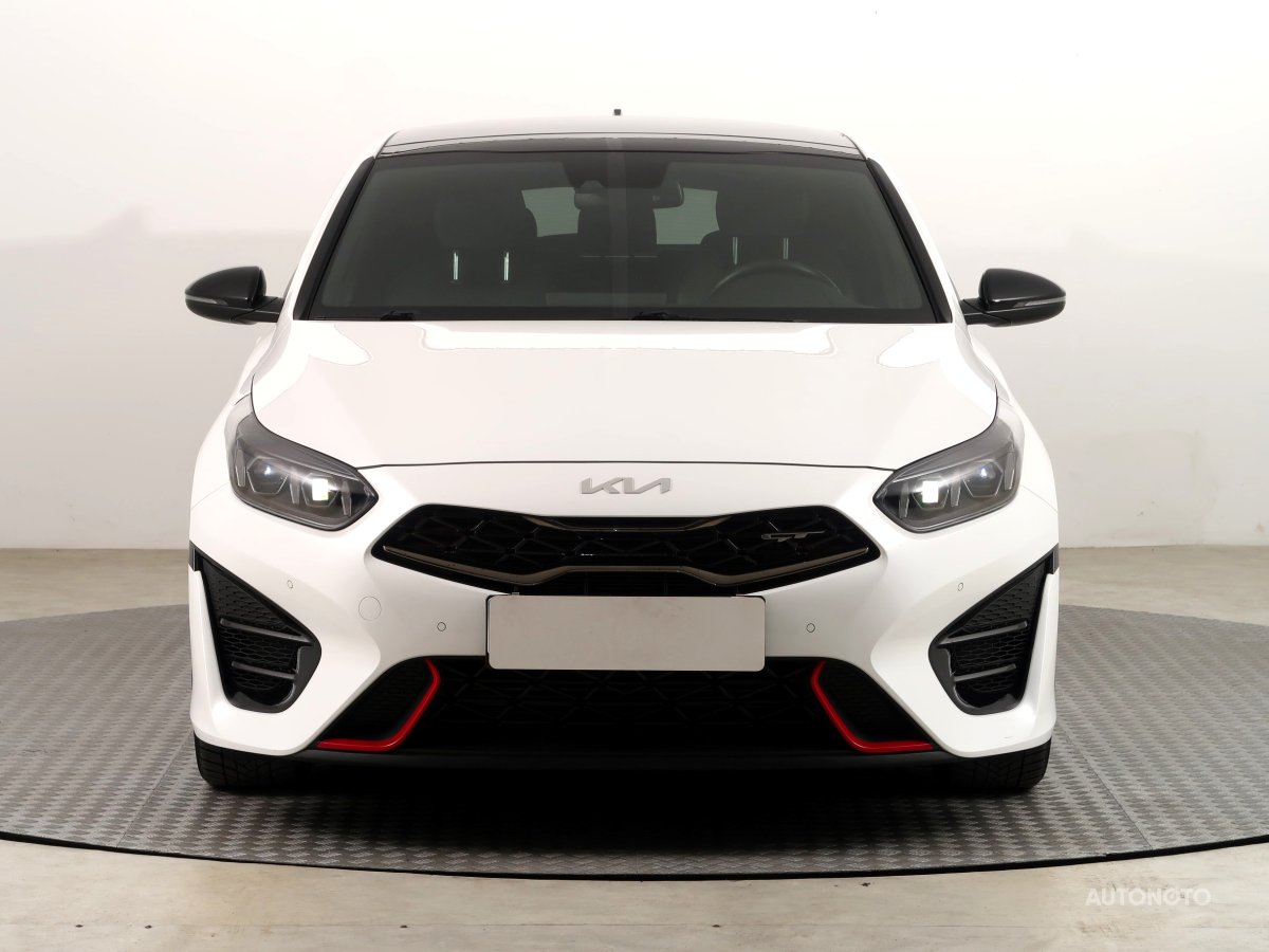 Kia ProCeed, 2022 - pohled č. 2