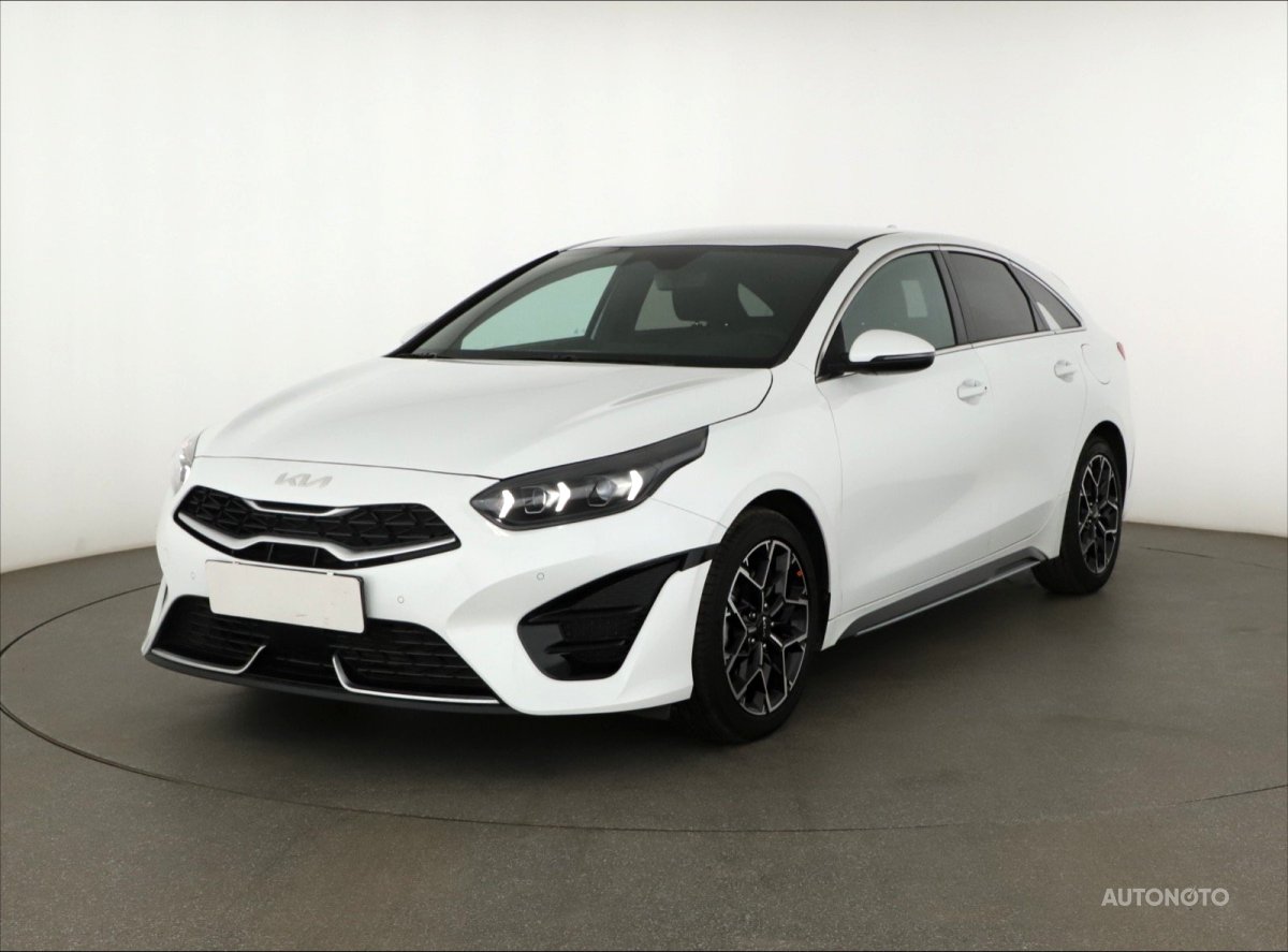 Kia ProCeed, 2024 - pohled č. 3