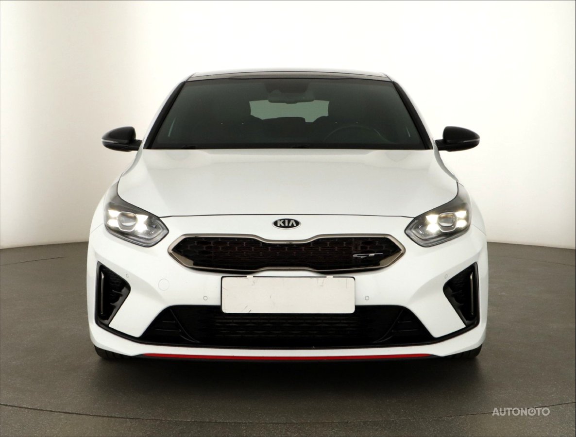 Kia ProCeed, 2022 - pohled č. 2