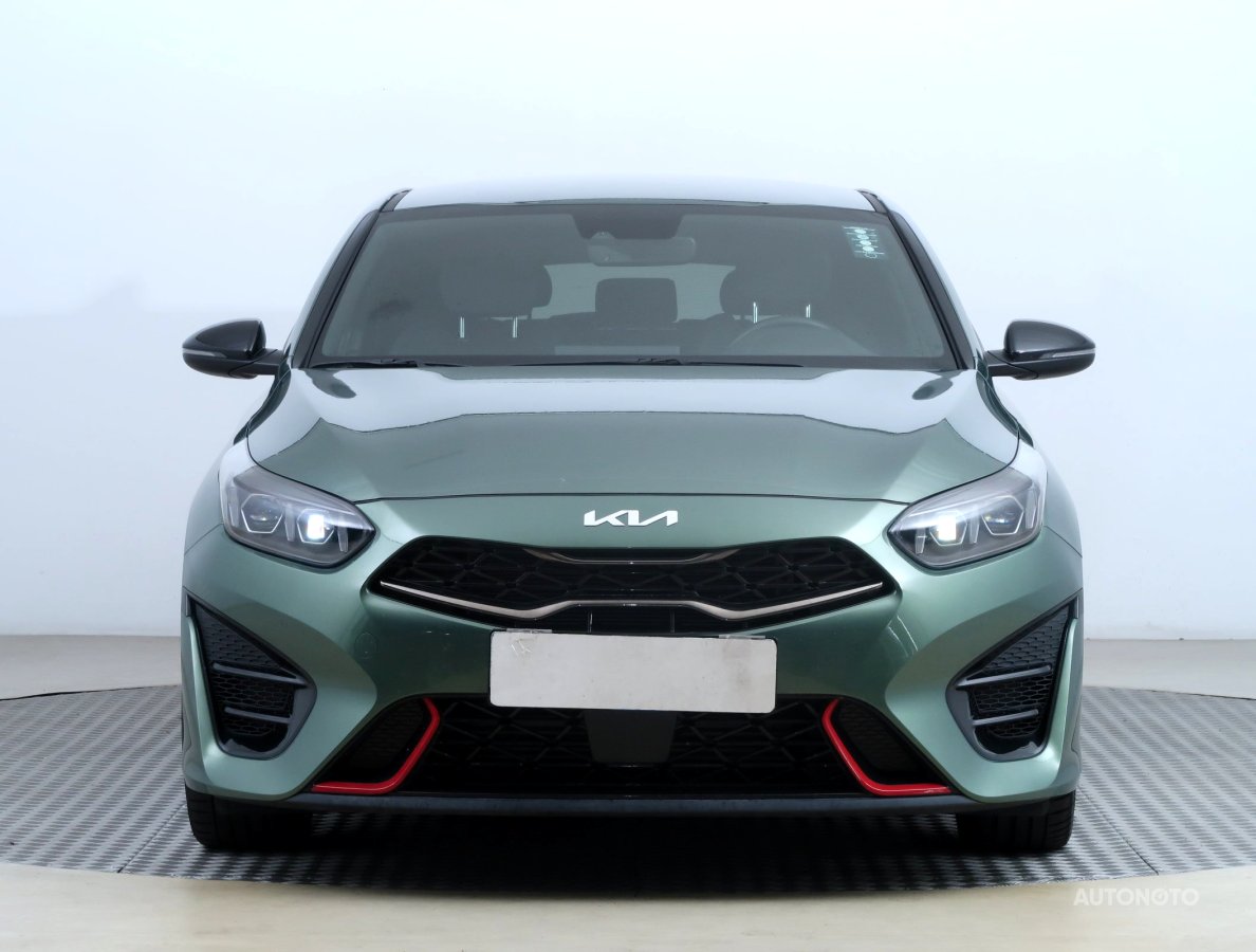Kia ProCeed, 2023 - pohled č. 2