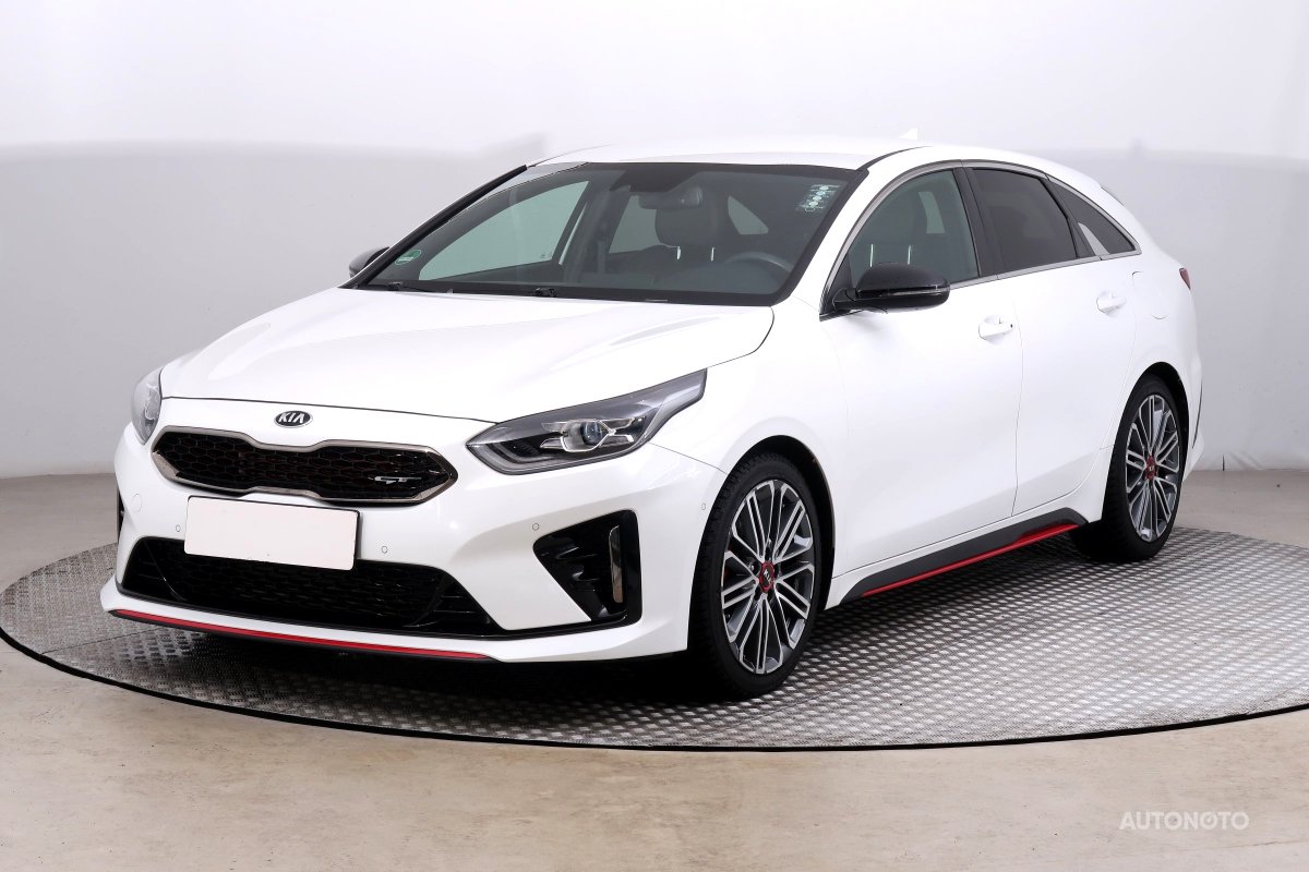 Kia ProCeed, 2021 - pohled č. 3