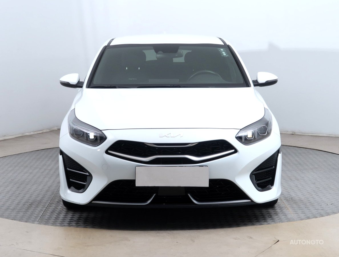 Kia ProCeed, 2022 - pohled č. 2