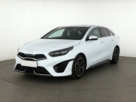 Kia ProCeed, 2024 - pohled č. 3