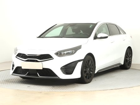 Kia ProCeed, 2022 - pohled č. 3
