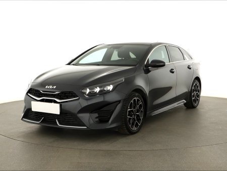 Kia ProCeed, 2022 - pohled č. 3