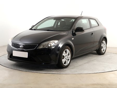 Kia ProCeed, 2012 - pohled č. 3