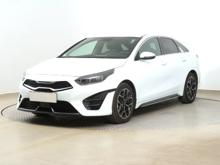 Kia ProCeed, 2024 - pohled č. 3
