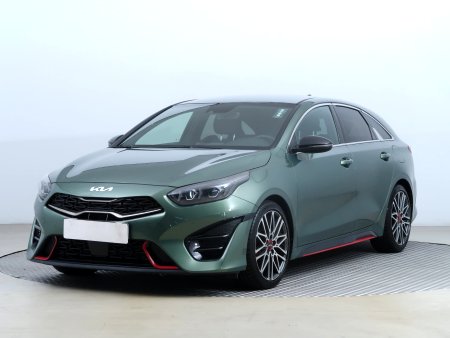 Kia ProCeed, 2023 - pohled č. 3
