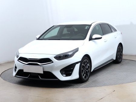 Kia ProCeed, 2022 - pohled č. 3