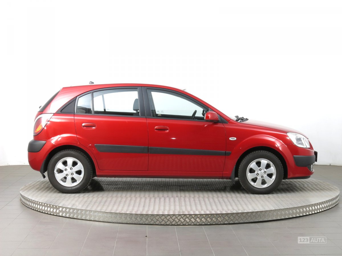 Kia Rio, 2010 - pohled č. 8