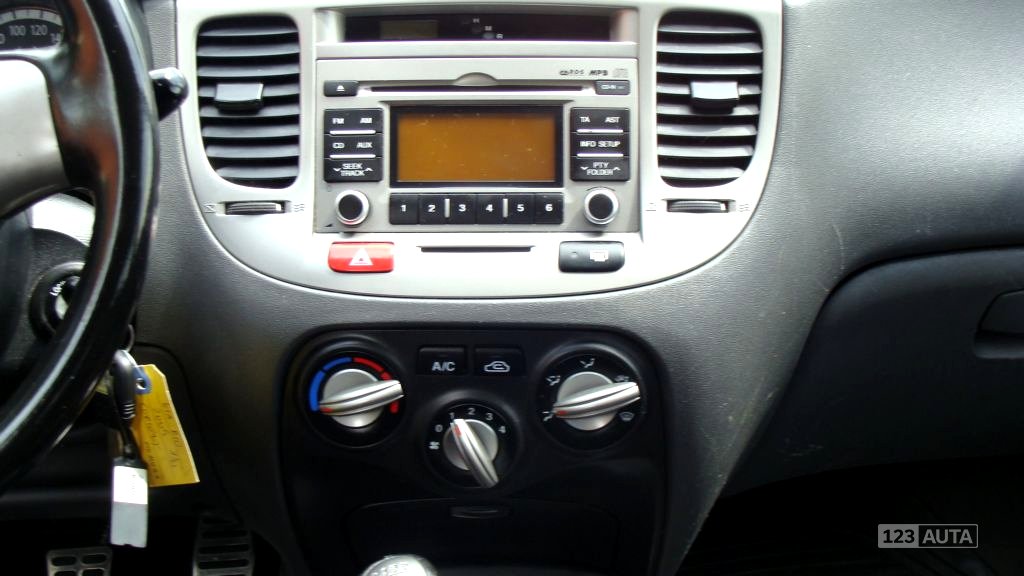 Kia Rio, 2009 - pohled č. 10