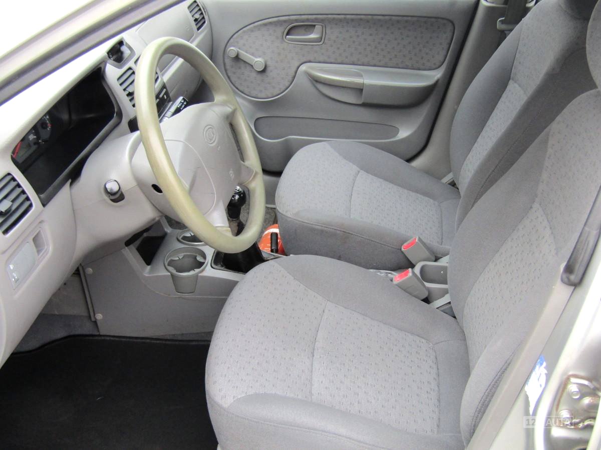 Kia Rio, 2005 - pohled č. 13