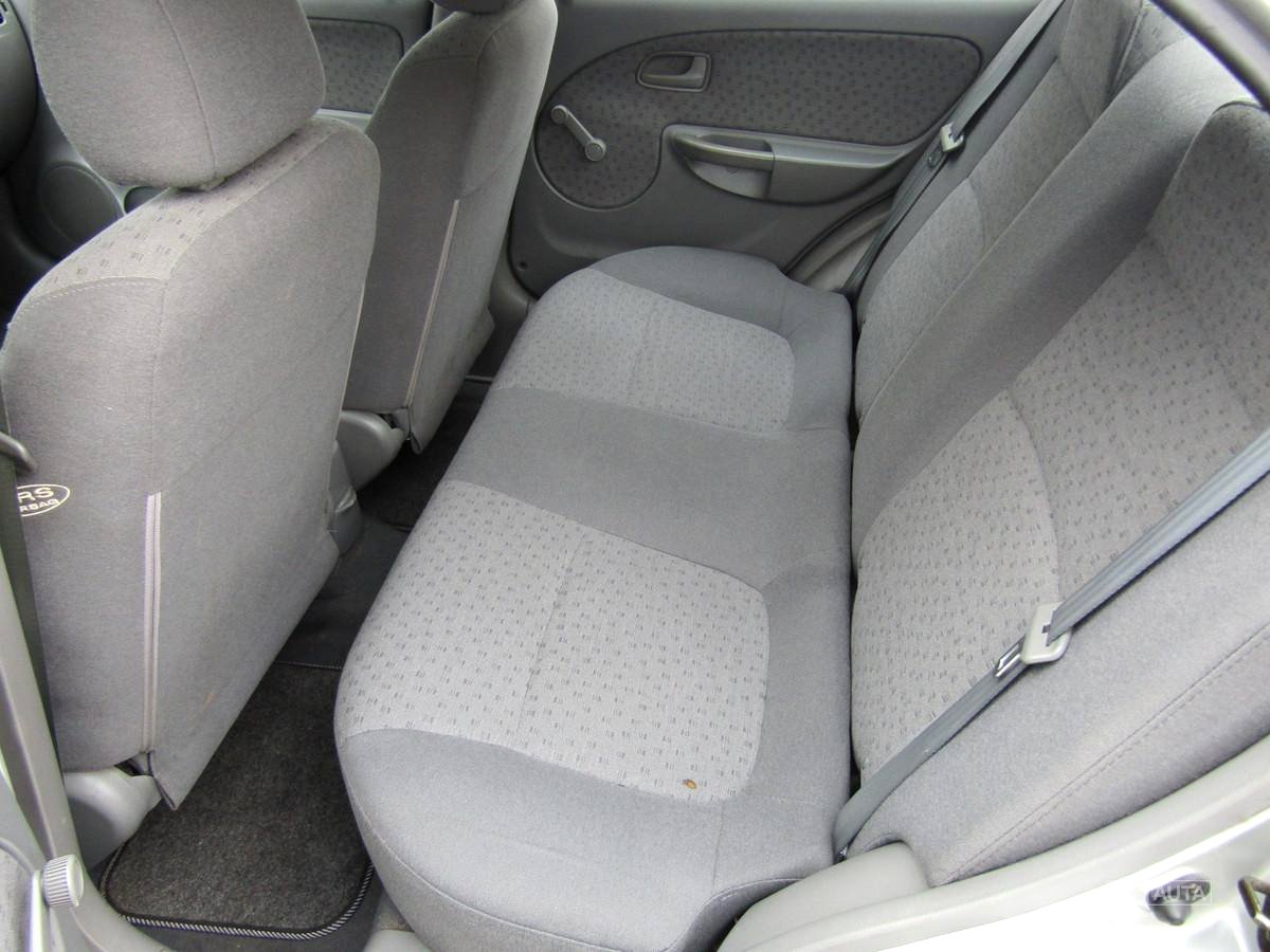 Kia Rio, 2005 - pohled č. 14