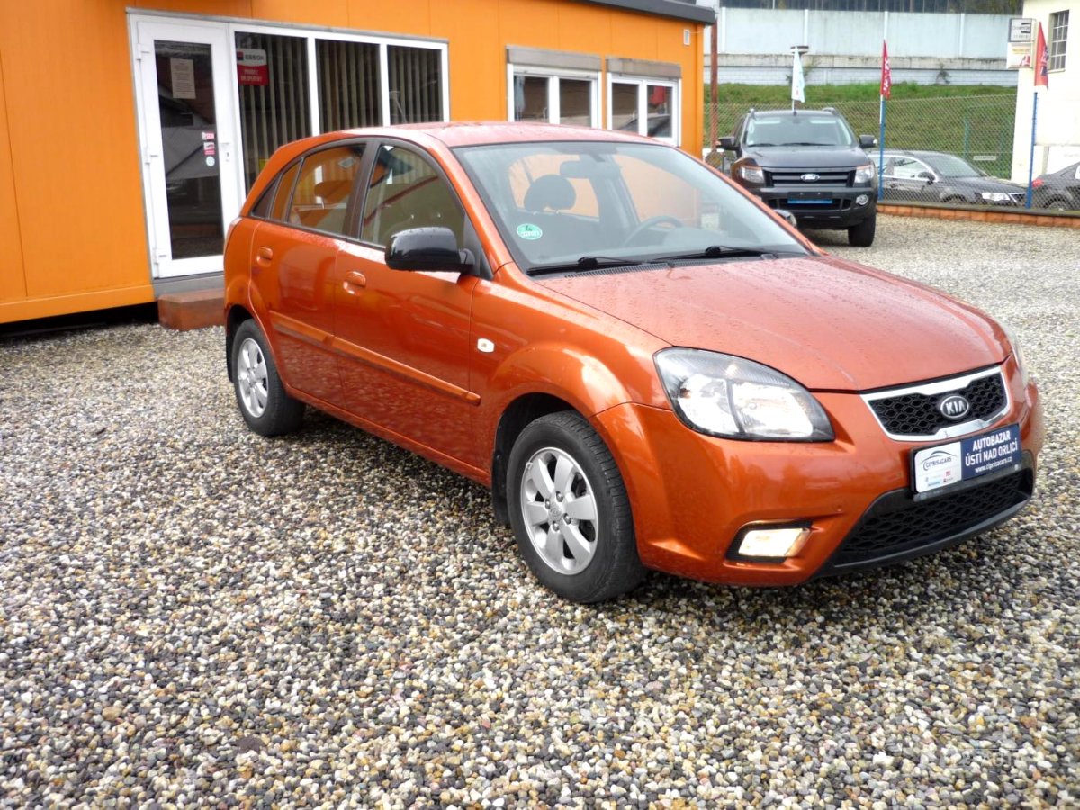 Kia Rio, 2010 - pohled č. 3