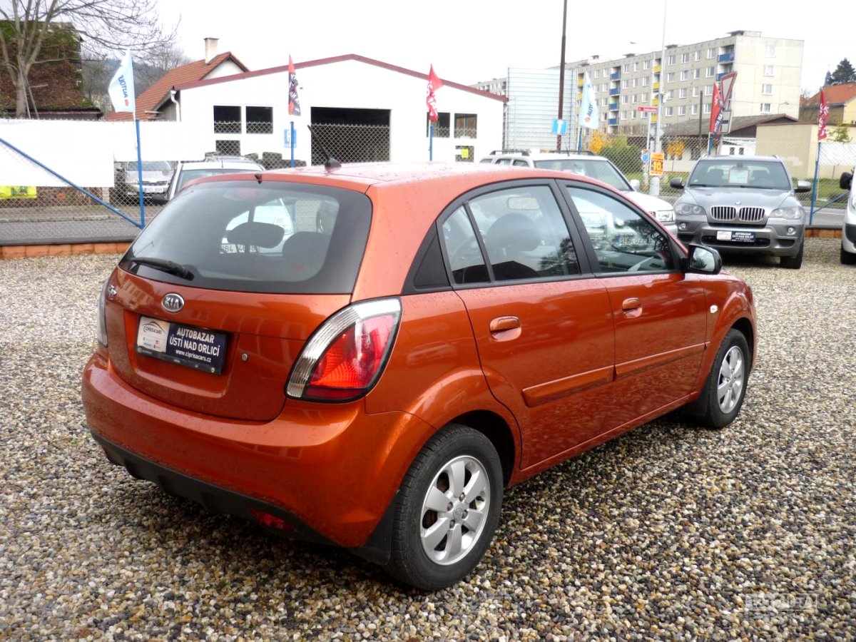 Kia Rio, 2010 - pohled č. 5