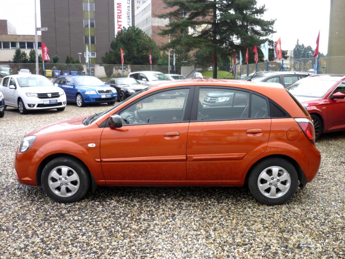 Kia Rio, 2010 - pohled č. 8