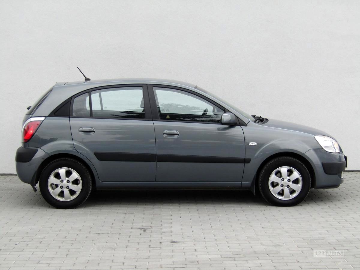 Kia Rio, 2009 - pohled č. 4