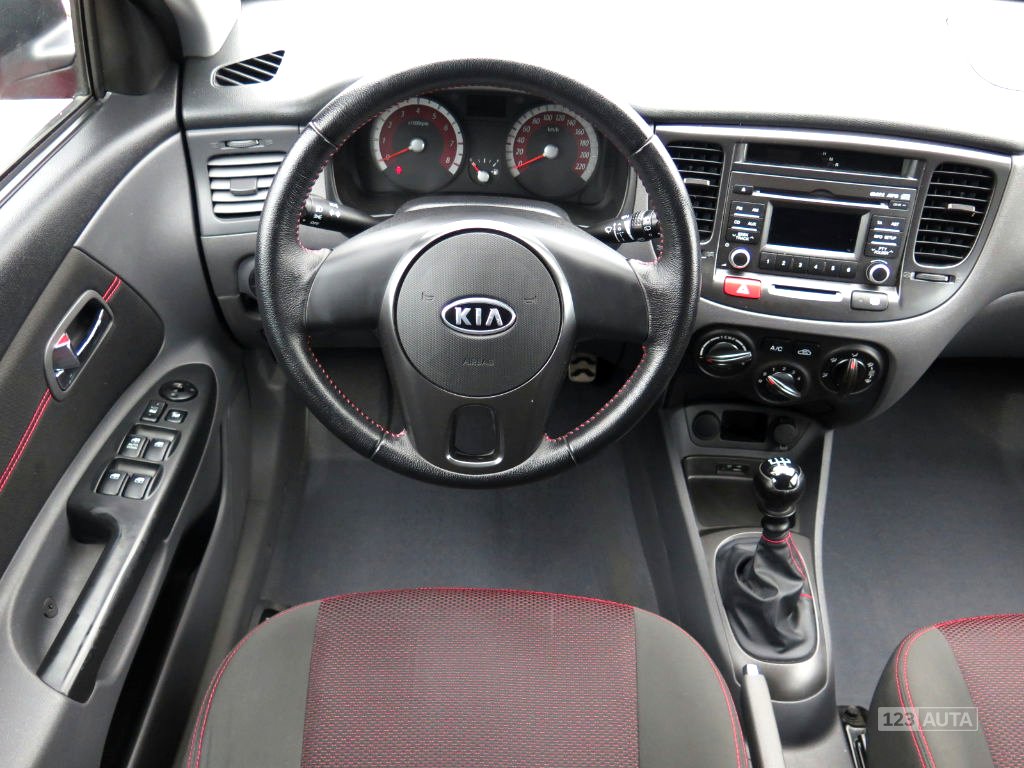 Kia Rio, 2010 - pohled č. 9