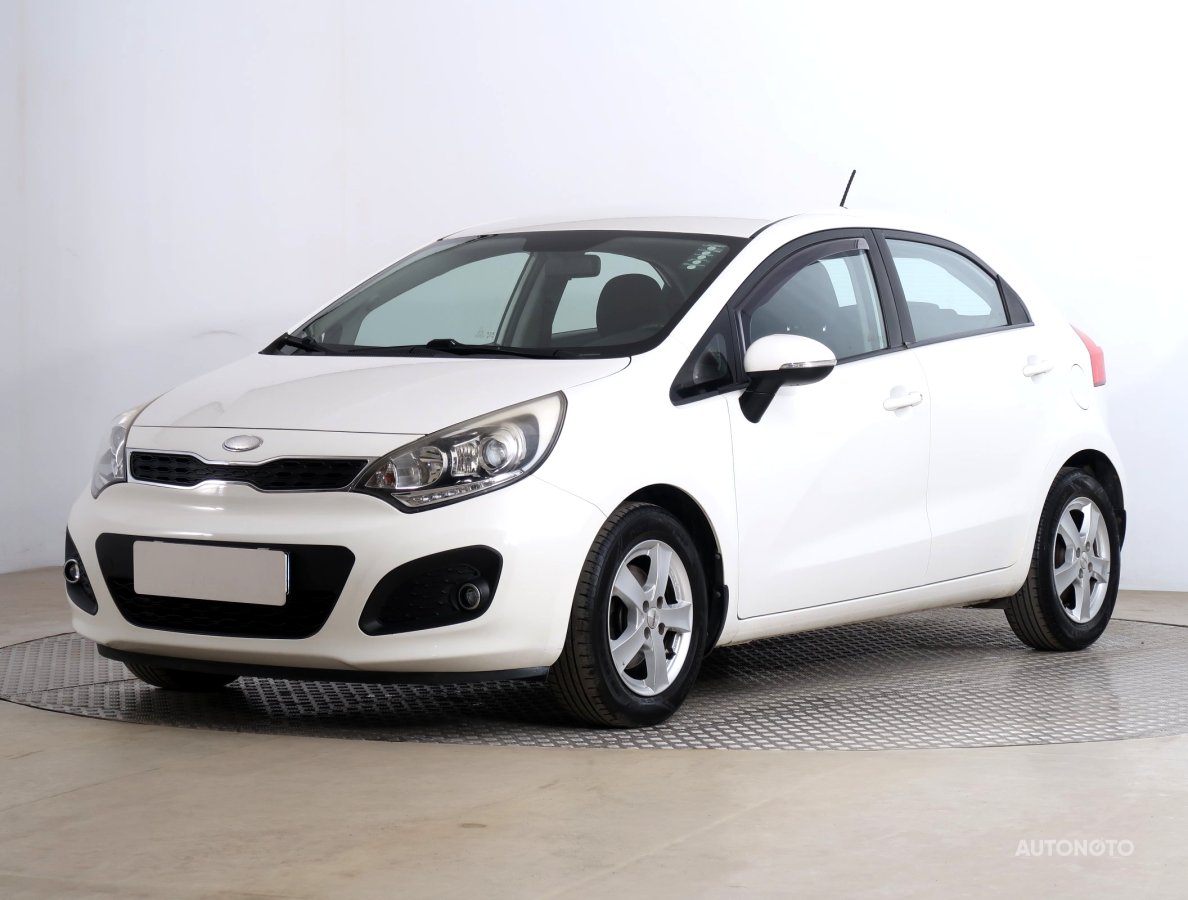 Kia Rio, 2013 - pohled č. 3