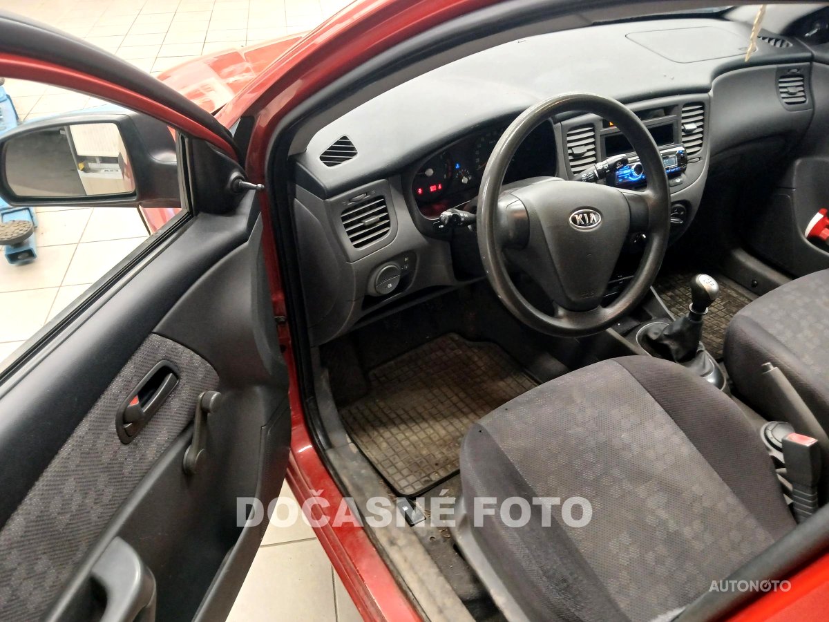 Kia Rio, 2008 - pohled č. 3