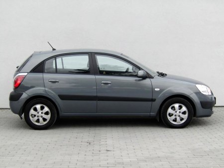 Kia Rio, 2009 - pohled č. 4