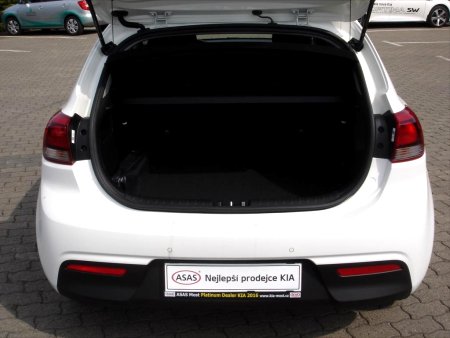 Kia Rio, 2018 - pohled č. 9