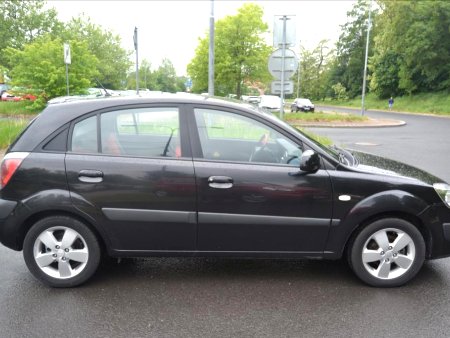 Kia Rio, 2008 - pohled č. 4