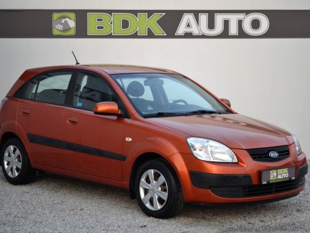 Kia Rio 1.4i,ČR,2.maj.,Serv.kn.