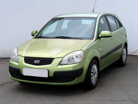 Kia Rio, 2007 - pohled č. 3