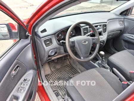 Kia Rio, 2008 - pohled č. 3