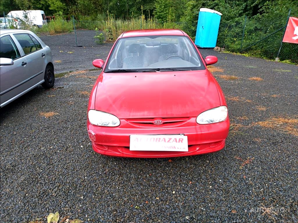 Kia Sephia, 2000 - pohled č. 1