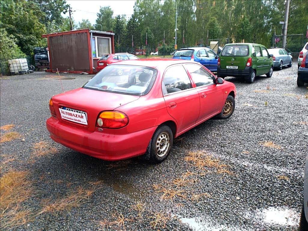 Kia Sephia, 2000 - pohled č. 6
