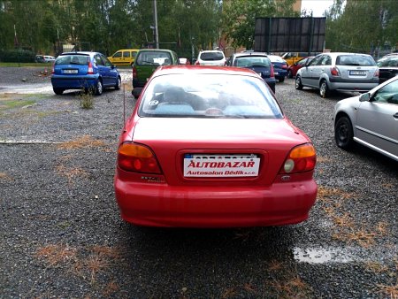 Kia Sephia, 2000 - pohled č. 4