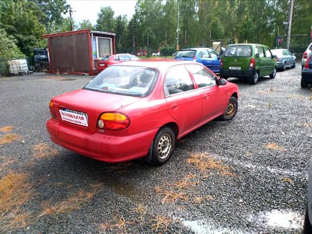 Kia Sephia, 2000 - pohled č. 6
