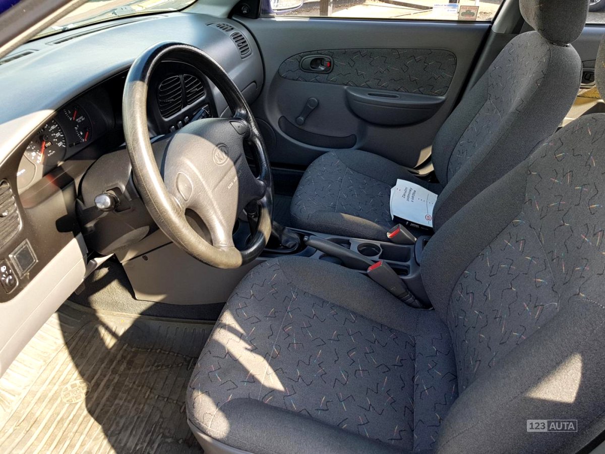 Kia Shuma, 2000 - pohled č. 7