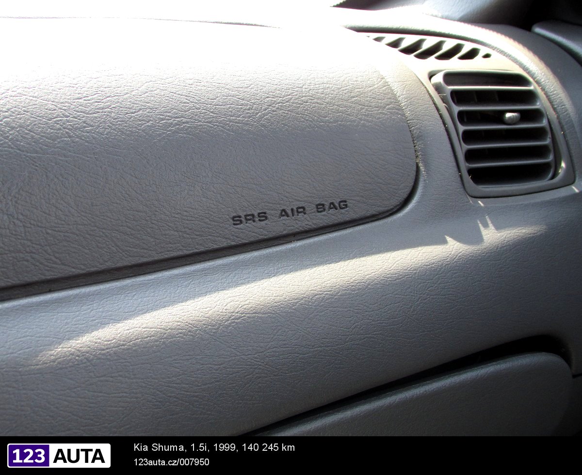 Kia Shuma, 1999 - pohled č. 22