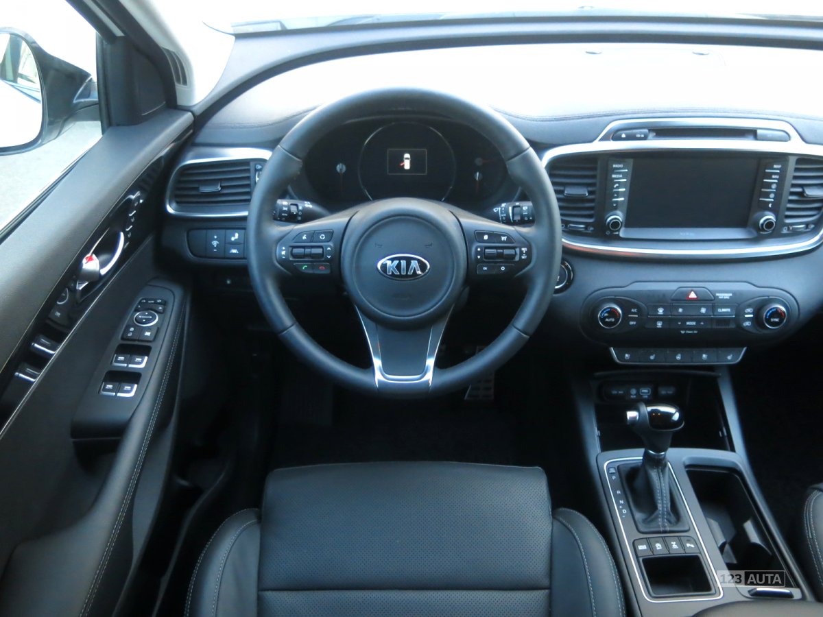 Kia Sorento, 2016 - pohled č. 9