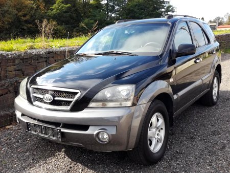 Kia Sorento 2.5CRDi 4x4!!  KŮŽE!! NAVI!!