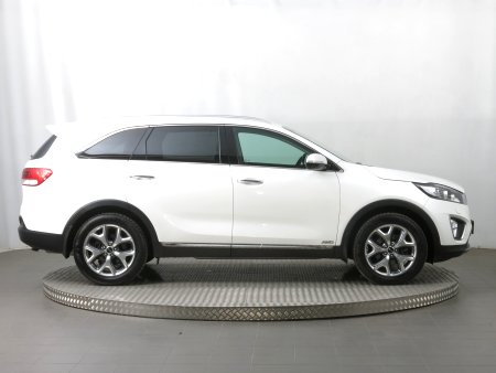 Kia Sorento, 2016 - pohled č. 8
