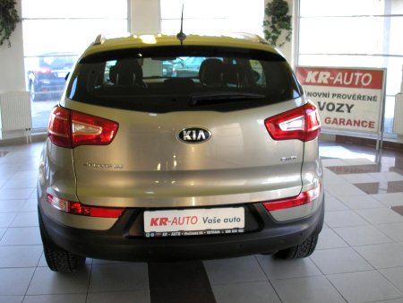 Kia Sportage 4x4, 2014 - pohled č. 3
