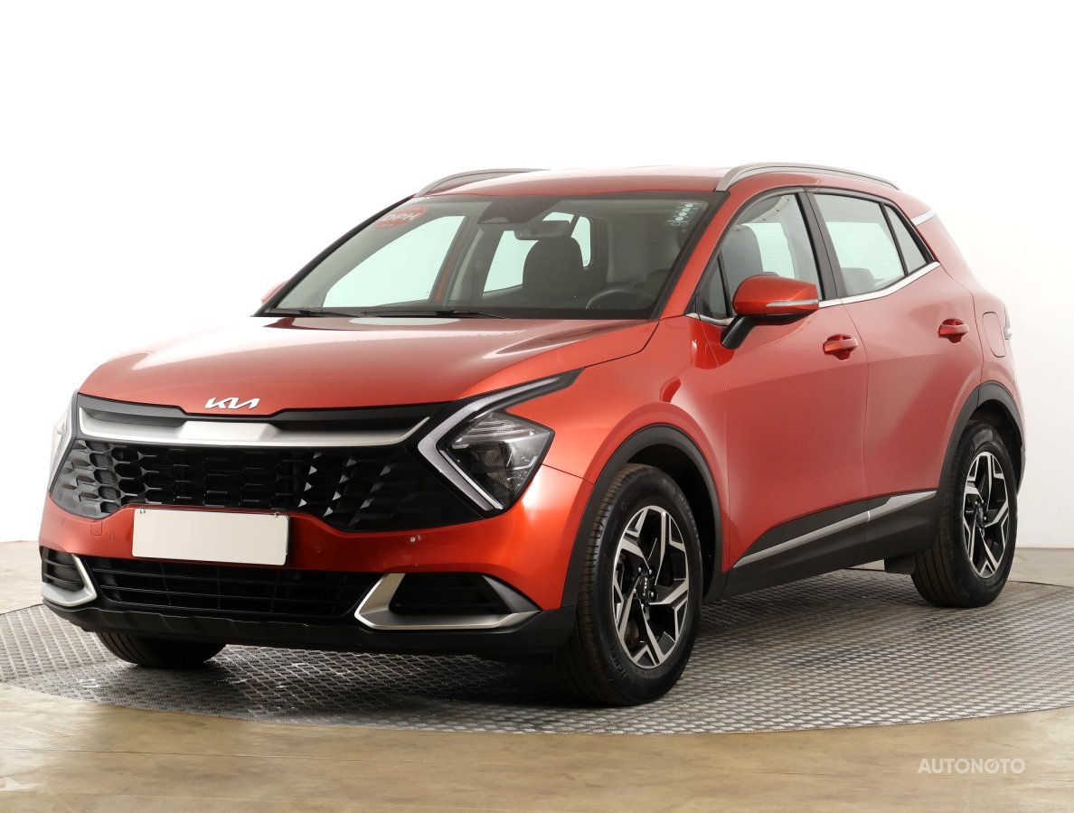 Kia Sportage, 2022 - pohled č. 3