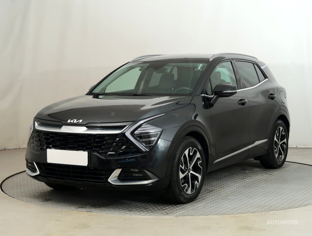 Kia Sportage, 2022 - pohled č. 3